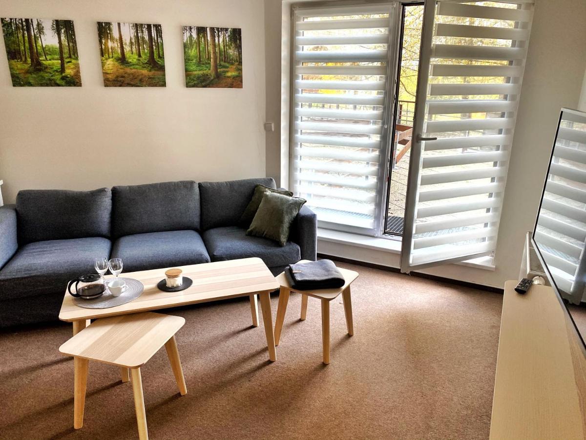 Apartman Modra Hvezda โรกีนีซ นัด ยีเซอโร ภายนอก รูปภาพ