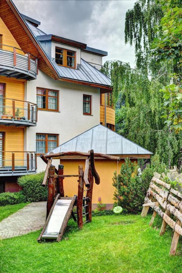 Apartman Modra Hvezda โรกีนีซ นัด ยีเซอโร ภายนอก รูปภาพ